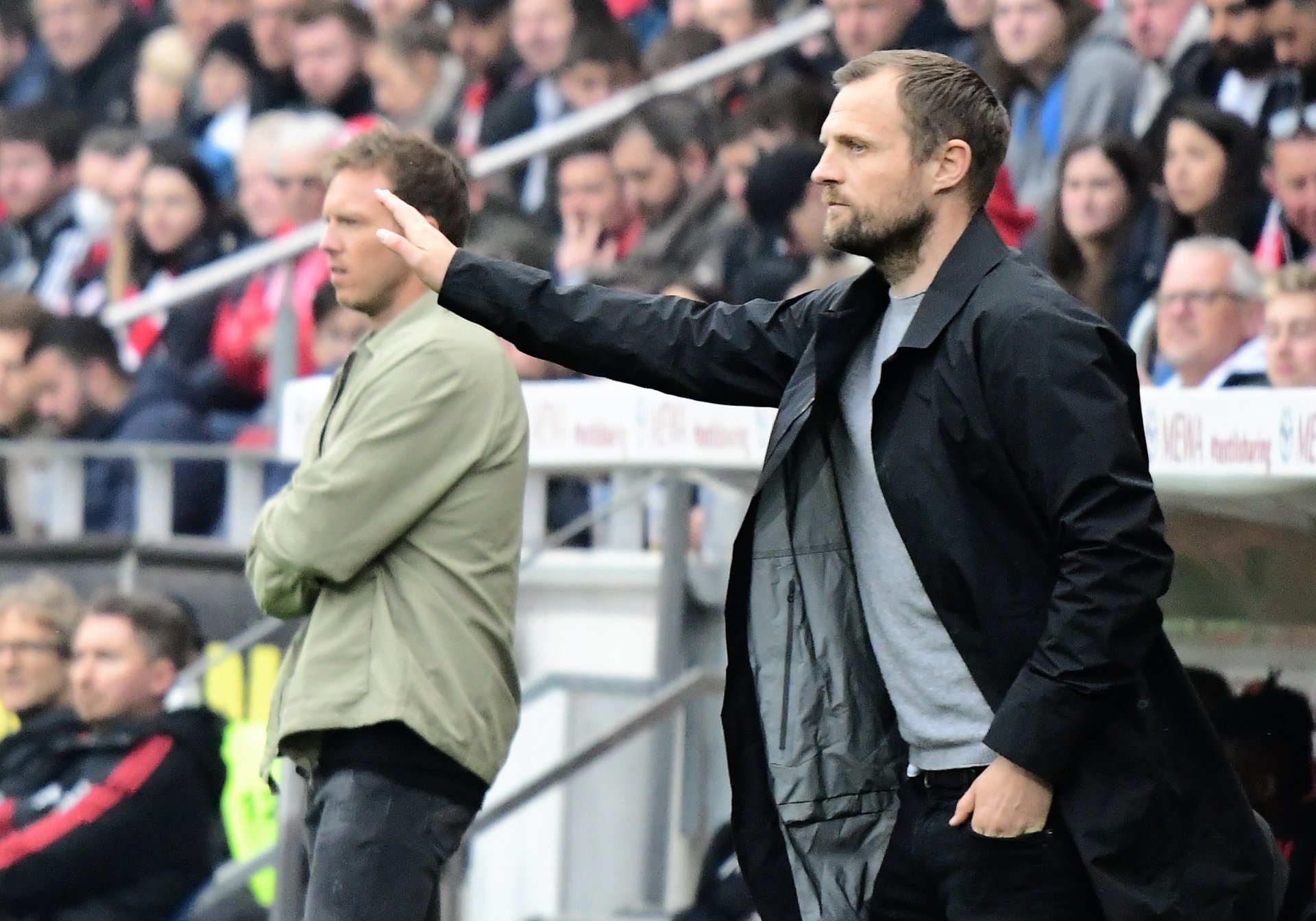 Trainer Bo Svensson hatte eine Reaktion auf der 0:5 in Wolfsburg von der Mannschaft gefordert, den Fans versprochen – und er bekam sie zu sehen.