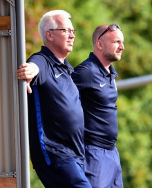 Werden sich noch einige Spiele gemeinsam anschauen: Teammanager Klaus Bauer (l.) und Vereinsmanager Till Pleuger.