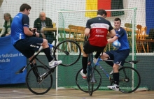 Wollen endlich ihren ersten Bundesligasieg: Jonas (l.) und Fabian Gebhard.