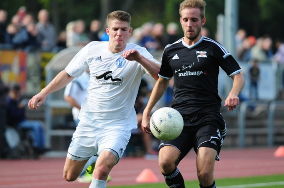Gegen Saar 05 Saarbrücken lief beim SV Gonsenheim (links: Nils Letz) nach vorne nicht viel zusammen. In Betzdorf soll dies am Samstag anders werden. 