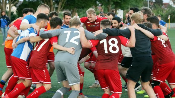 Egal, was aus den Aufstiegsspielen des SV Ober-Olm wird: Für die SG Harxheim/Gau-Bischofsheim ist eine ereignisreiche Saison doch noch glücklich zu Ende gegangen. 