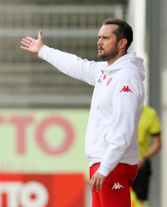 Rot und weiß sind nicht nur die 05-Farben sondern gehören neben blau auch zum Wappen von Gornik Zabrze.