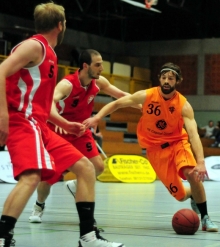 Verabschiedet sich mit einem Sieg aus der Saison: Arne Jörgensen (r.) steht dem ASC in den beiden noch ausstehenden Partien nicht mehr zur Verfügung.