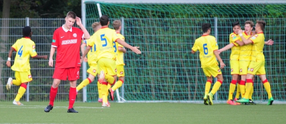 Die Enttäuschung war groß bei den 05-Junioren: Trotz 25-minütigen Überzahlspiels gingen sie gegen die TSG Hoffenheim als Verlierer vom Feld.