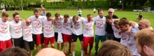 Der Mannschaftkreis nach dem Aufstieg: Die SVW Mainz darf in der Landesliga auf die Harmonie im Team setzen, das weitgehend unverändert in die höhere Klasse geht.