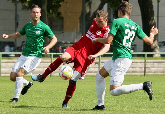 Dominik Higi durfte oder musste als eigentlicher Innenverteidiger diesmal das Sturmzentrum besetzten, der personellen Lage geschuldet.