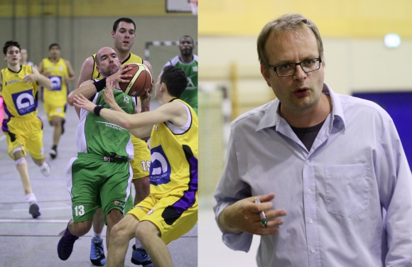 Nach zwei Jahren und drei Spielen ist Schluss: Martin Jurisch (rechts) ist nicht mehr verantwortlich für die Basketballer des SC Lerchenberg. Ein neuer Trainer soll dem Aufsteiger um Kapitän Marcel Meffert (mit Ball) im Kampf um den Klassenverbleib in der Oberliga neuen Schwung verpassen.
