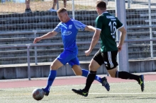 Christian Hahn (l.), nach Verletzungspause erstmals in dieser Saison in der Anfangsformation, bereitete das 1:0 vor und erzielte das 3:0 selbst.
