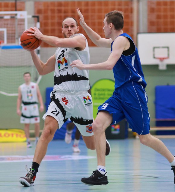 Max Befort (l.) wird dem ASC mehrere Monate fehlen.