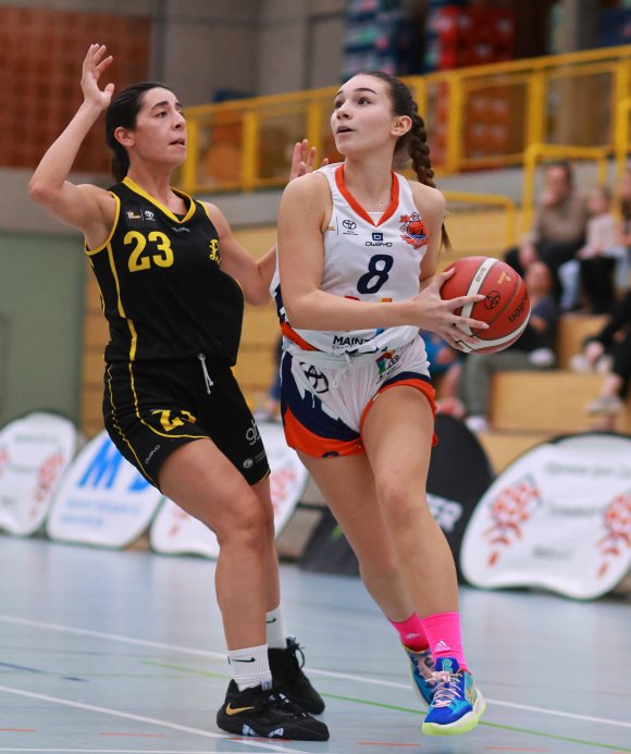 In Wasserburg fehlte Charlotte Kriebel wegen ihres WNBL-Einsatzes für die Rhein-Main Baskets. In Würzburg ist das ASC-Talent wieder dabei.