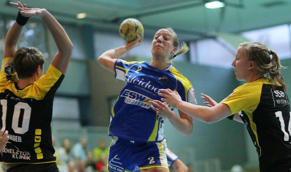 Auch für den Fall einer raschen Führung dürfen sich Carina Koepcke und die SG Bretzenheim in Nidda nicht zu früh sicher fühlen, warnt Trainer Thomas Zeitz.