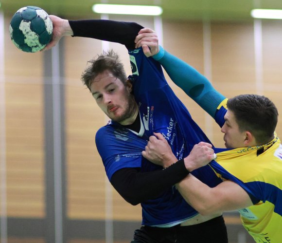 Sören Dübal sicherte mit drei Treffern in Serie den soliden Halbzeitvorsprung der Sportfreunde in Zweibrücken und kam insgesamt auf fünf Tore.