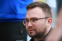 ASC-Trainer Aron Duracak würde in Schwabach während der Auszeiten gerne fröhlicher aussehen.