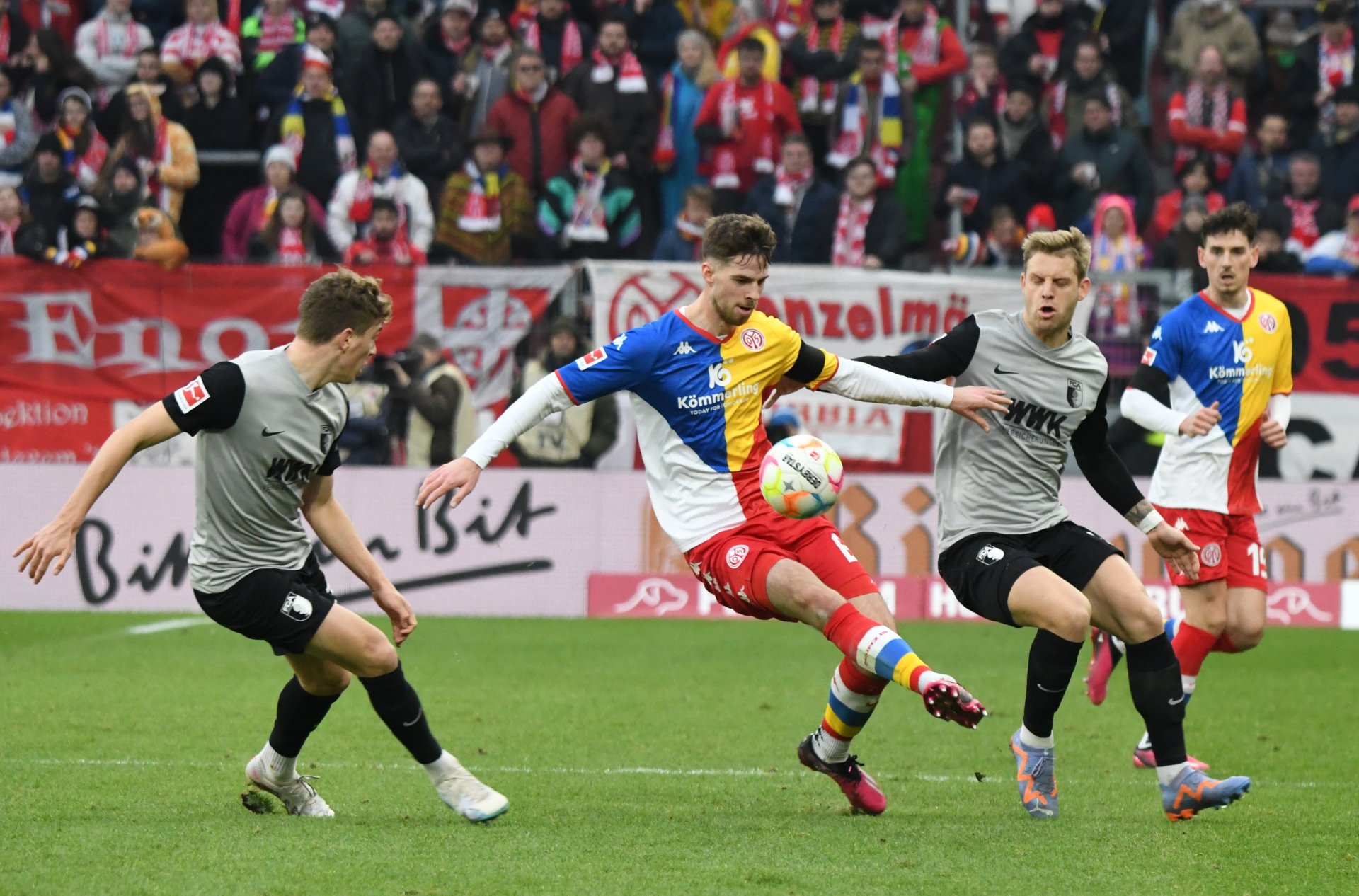 Anton Stach rückte anstelle des angeschlagenen Dominik Kohr ins defensive Mittelfeld.