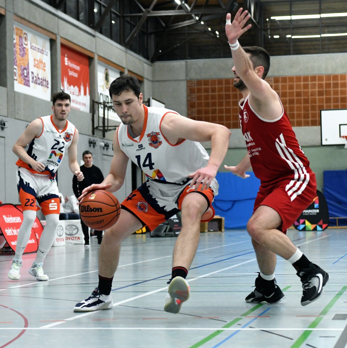 Johann Fritzen (hier in der Partie gegen den TV Langen) und der ASC müssen am Samstag beim vielleicht formstärksten Team der Zweiten Regionalliga ran.