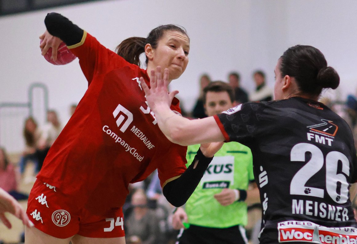 Elisa Burkholder hat wie drei andere Spielerinnen auch in dieser Woche den Vertrag mit Handball-Zweitligist FSV Mainz 05 verlängert. Nun geht es zielstrebig um die nächsten Punkte, die sicherstellen sollen, dass der Verein kommende Saison weiter in der Spielklasse dabei ist.