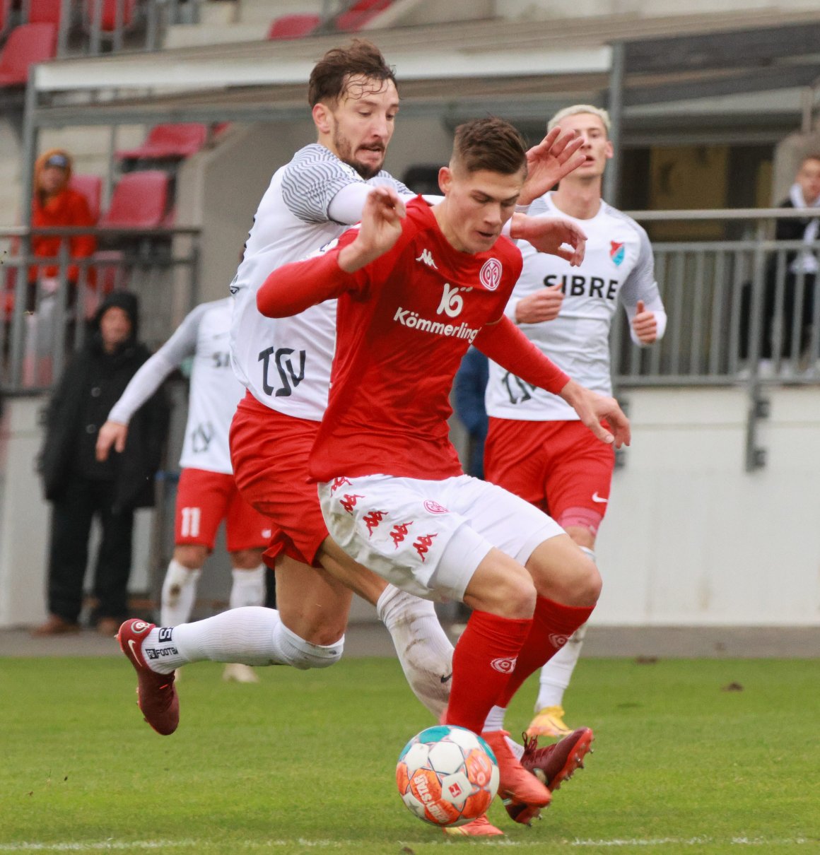Danny Schmidt schoss den ersten Auswärtssieg der U23 des FSV Mainz 05 seit Mitte Oktober heraus.