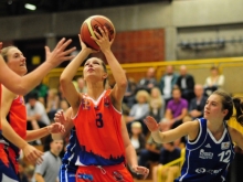 Den Hebel umlegen: Die ASC-Frauen mit Flügelspielerin Amina Pinjic wollen im Heimspiel gegen den TSV Amicitia Viernheim alles geben, um den vierten Saisonsieg in der Zweiten Liga Süd feiern zu können.