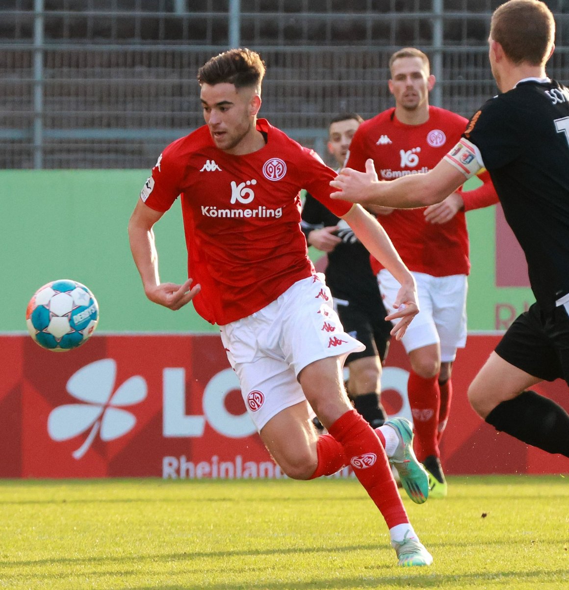 Marvin Jung erhöhte sein Torkonto im vermutlich vorletzten Einsatz für die U23 des FSV Mainz 05 auf fünf Treffer und sorgte für drei Punkte in Walldorf. 