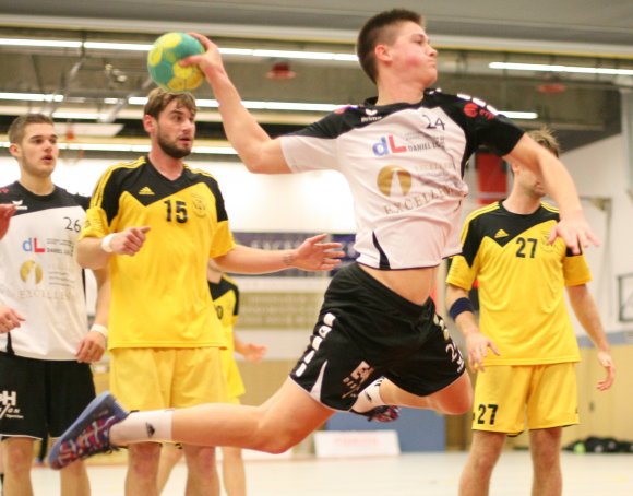 Schützenkönig der Partie: Manuel Werber sorgte mit seiner guten Bilanz von der Siebenmeterlinie dafür, dass die SG Saulheim überhaupt in der Partie blieb.