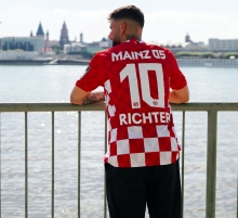 Marco Richter hat Berlin den Rücken gekehrt und trägt jetzt das 05-Trikot.