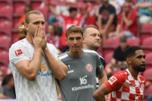 Gesten und Mienen von Robin Zentner und seinen Mitspielern nach der dritten Saisonniederlage sprachen Bände.