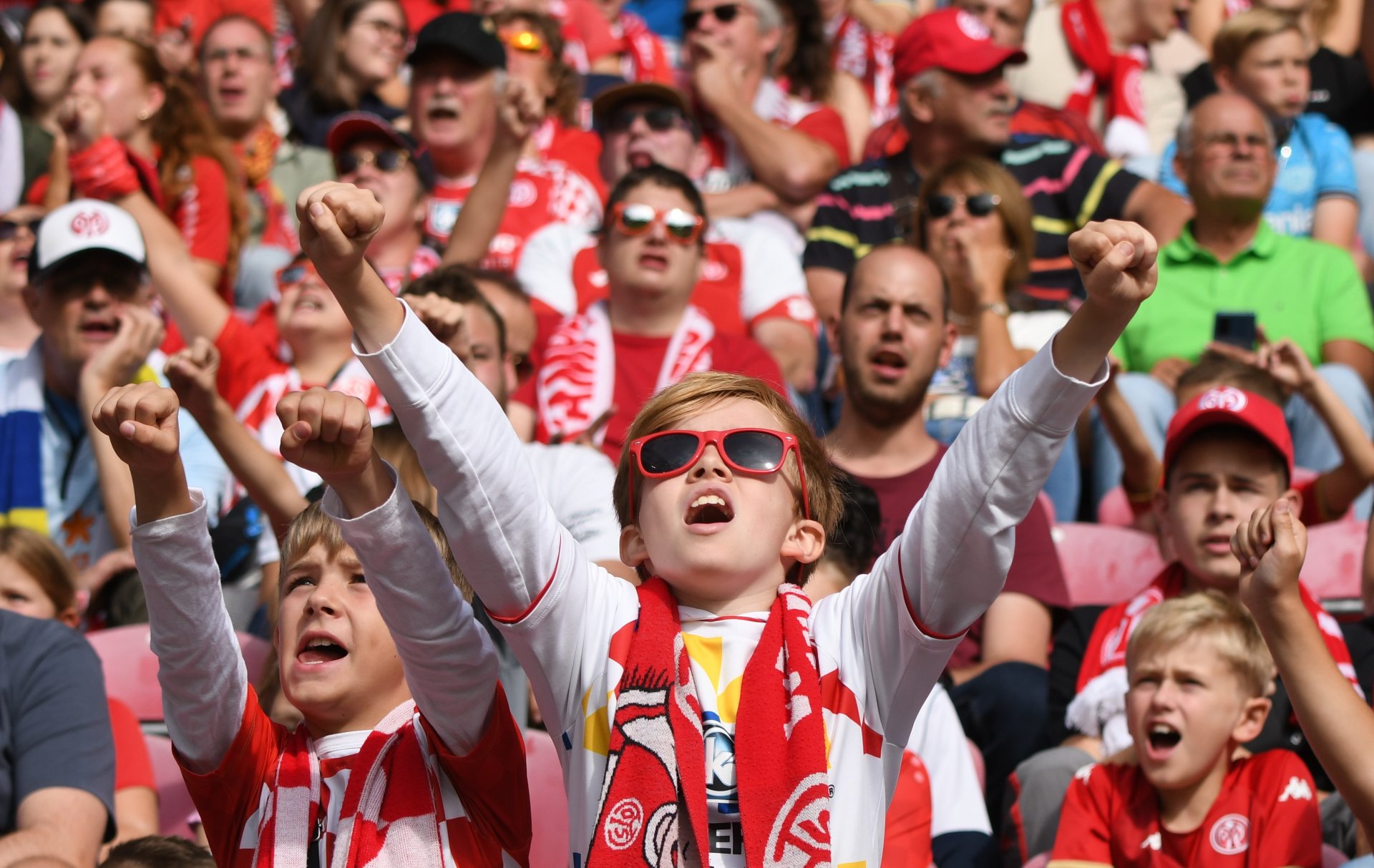 Die Fans standen ungeachtet der fünften Saisonniederlage hinter dem Team…