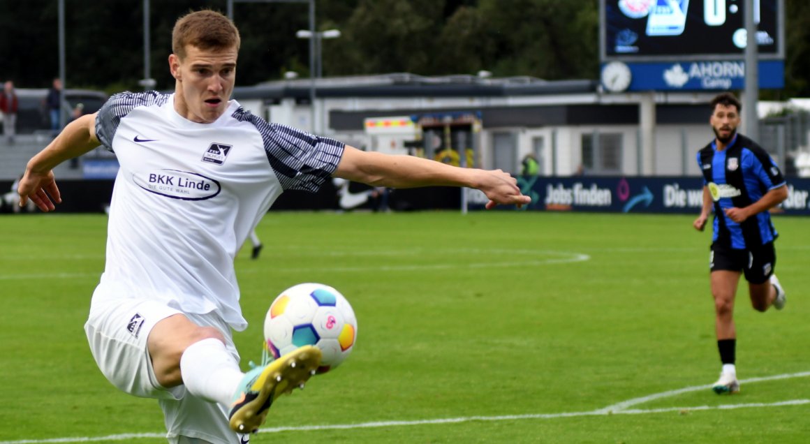 In Dreieich gaben Dominik Ahlbach und der TSV Schott Mainz gegen den FSV Frankfurt  einen sicher geglaubten Sieg aus der Hand. Zum Rückrundenauftakt wollen sie drei Punkte in Mainz behalten.