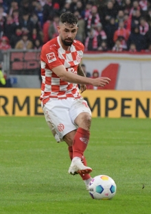 Marco Richter krönte eine starke Leistung mit seinem ersten Tor für Mainz 05 und hatte Pech mit zwei Freistößen, die an die Latte klatschten.