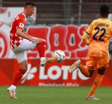 Für Danny Schmidt geht die Zeit beim FSV Mainz 05 in den verbleibenden 13 Saisonspielen zu Ende. Der Stürmer wechselt zu Zweitligist Fortuna Düsseldorf.