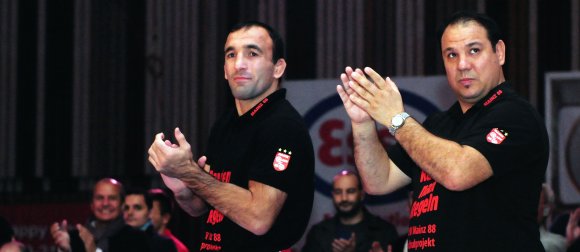 Am Wochenende wollen ASV-Cheftrainer Davyd Bichinashvili (l.) und Betreuer Hakan Cinar ihren Athleten zweimal applaudieren: in Mömbris und zu Hause gegen den TV Aachen-Walheim.