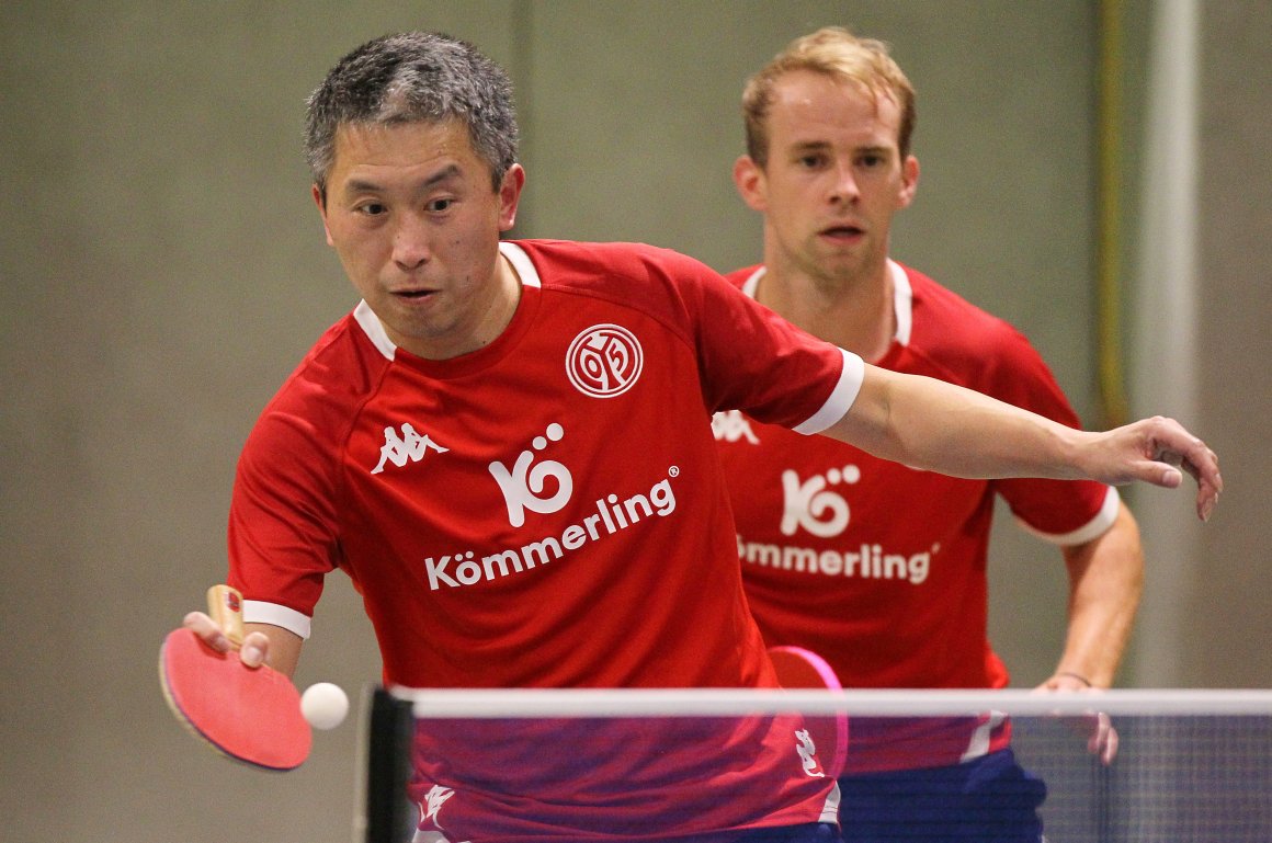 Positiver Aspekt beim 2:8: Dem Doppel Li Bing/Dennis Müller gelang der erste Sieg in der Rückrunde.