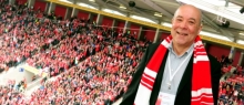 Bei Heimspielen des FSV Mainz 05 begrüßt Magnus Schneider als Vorsitzender der Lotto-Stiftung in der Lotto-Loge bisweilen prominente Gäste, vor allem aber Menschen aus den unterschiedlichsten sozialen Einrichtungen.