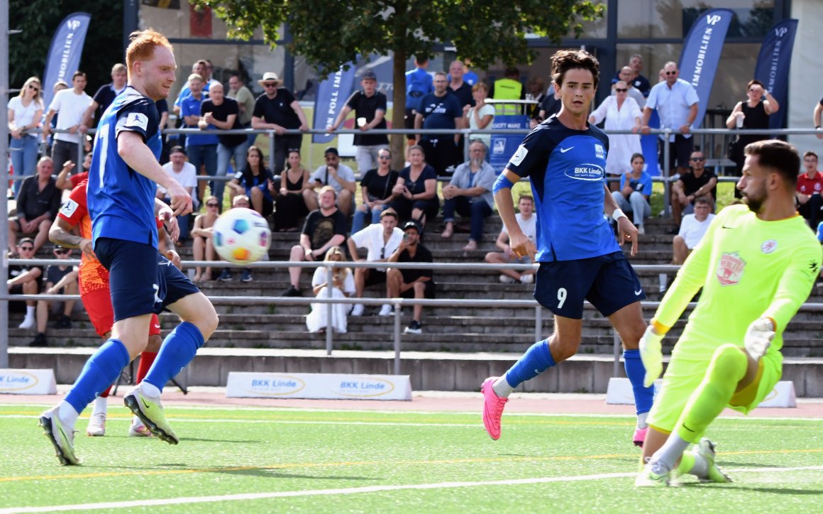 Nils Fischer hatte in der achten Minute das 1:0 auf dem Fuß.