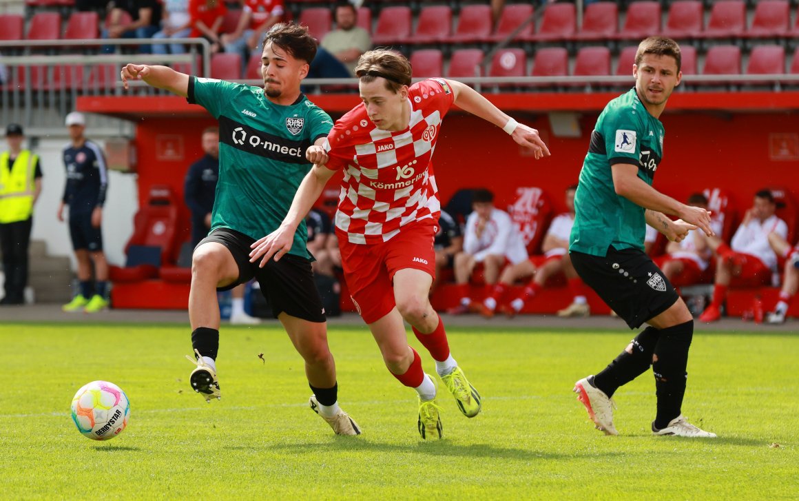 Marc Richter und die anderen Offensiven der Mainzer U23 kamen erst in der zweiten Halbzeit zu einer Druckphase mit einer Reihe Abschlüssen.