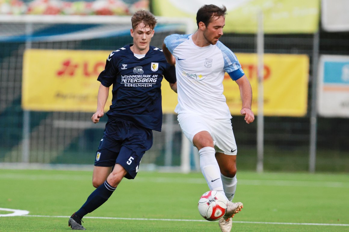 Justin Padbergs Zeitstrafe zu Beginn der Schlussphase und die nachlassende Kraft des dezimierten Kaders leiteten die Niederlage der TSG 1846 in Bad Kreuznach ein.  