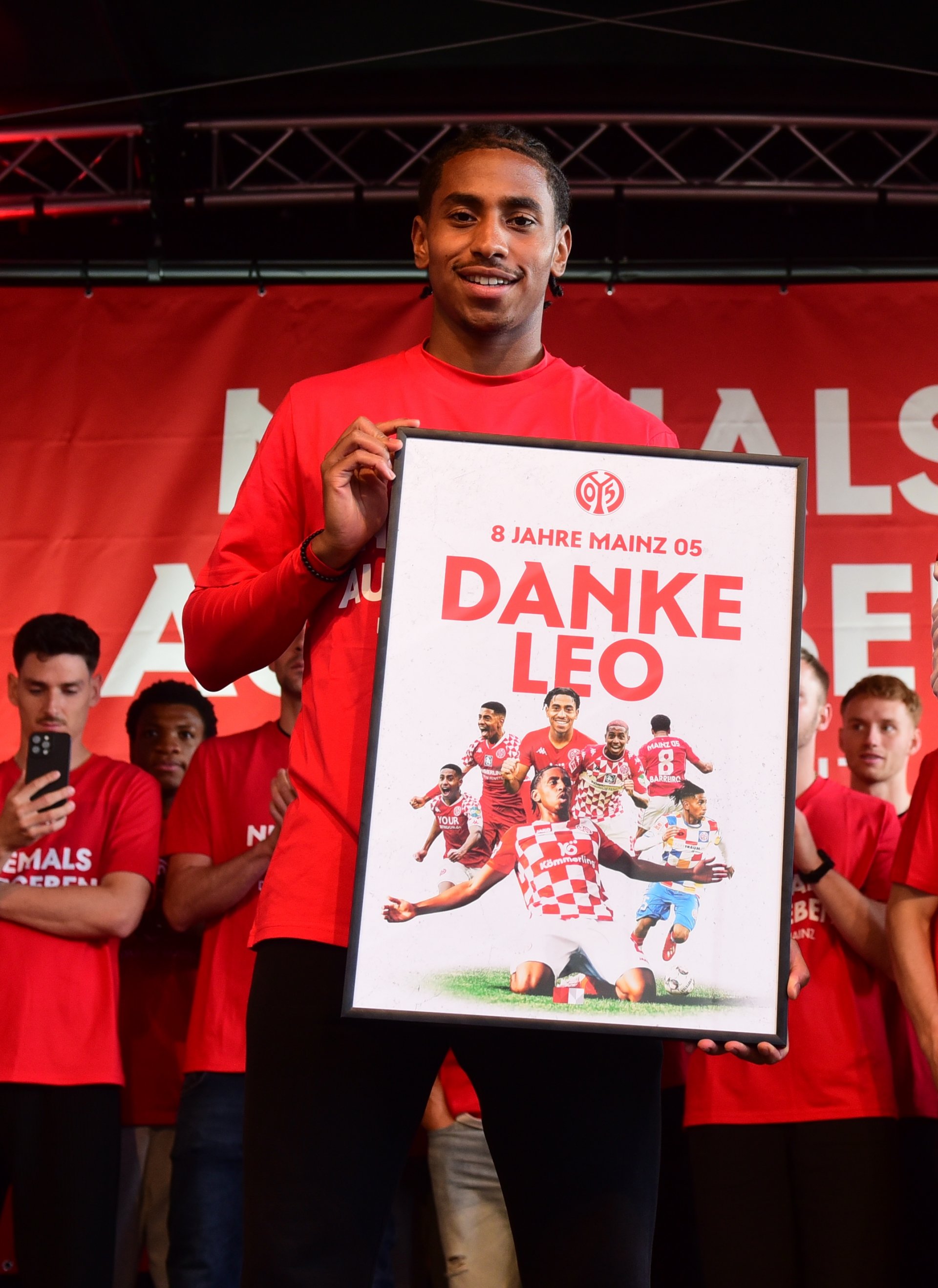...der nach acht Mainzer Jahren zu Benfica Lissabon wechselt...