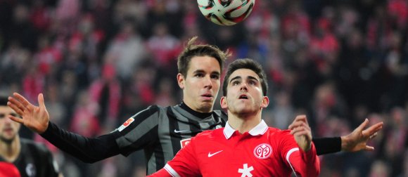 Jairo hätte das 1:1 gegen den SC Freiburg verhindern können: An seinem Spanier übte 05-Trainer Kasper Hjulmand am Dienstag ebenso (sanfte) Kritik...