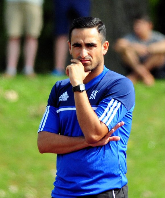 Hat sich akribisch auf den FCK vorbereitet: Babak Keyhanfar, der Trainer der Gonsenheimer U19.