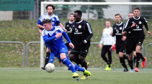 Das gibt es nicht alle Tage: Nils Letz erzielte zwei Tore beim Gonsenheimer 5:0-Sieg.