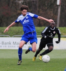 Augenmerk auf den Pokal: Johannes Heintz (l.) will mit dem SV Gonsenheim am Donnerstagabend das Halbfinale erreichen.