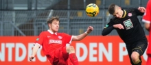 Mit einem Dreier gegen den VfB Stuttgart wollen sich Tim Müller (l.) und die 05-A-Junioren in die Winterpause verabschieden.