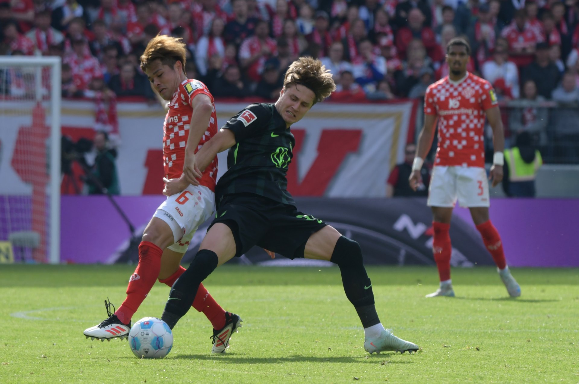 ...und fortan dominierten Kaishu Sano und seine Mitspieler das Geschehen.