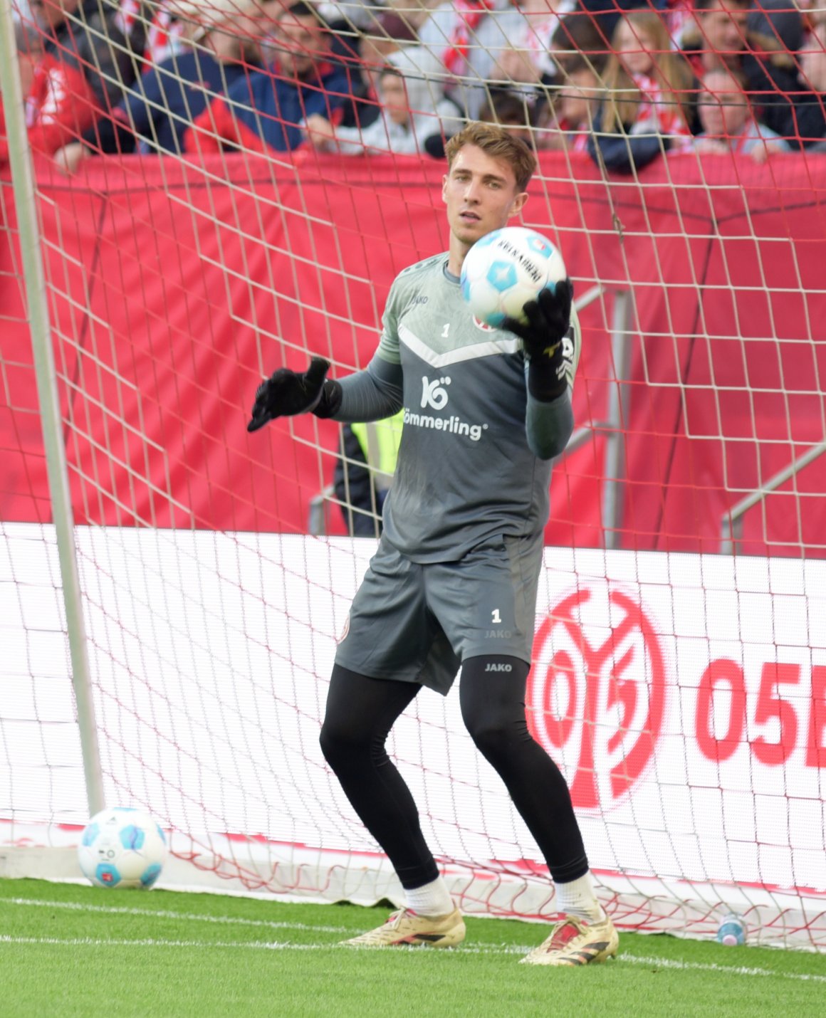 Vier Stunden vor dem Spiel gegen Eintracht Frankfurt erfuhr Lasse Rieß von seinem Einsatz.
