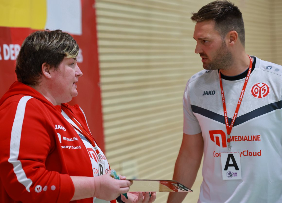 Letzter Einsatz für den FSV Mainz 05: Ilka Fickinger und Kotrainer Gerrit Irion werden in der nächste Saison das Trainderduo des Erstligisten HSG Bensheim/Auerbach bilden