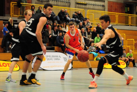 Viel fehlte nicht zur Sensation: Tim Thormann und der ASC Mainz hielten in Schwenningen bis in die letzten Minuten mit.