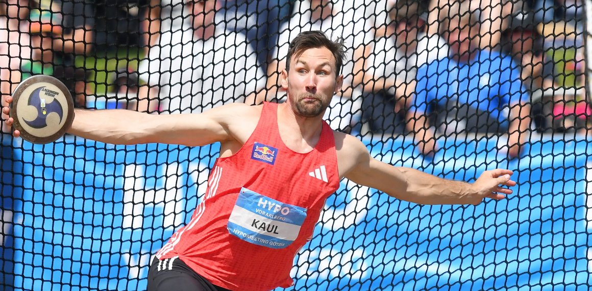 Nicht das Gelbe vom Ei, aber kein Einbruch: Den Diskus befördert Niklas Kaul 47,77 Meter weit. 