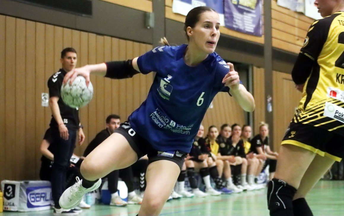 Sophie Weber hatte in der zweiten Halbzeit eine starke Phase mit fünf Treffern. Die Rechtshänderin auf Rechtsaußen bot damit ein Highlight einer ansonsten erneut enttäuschenden Partie der Sportfreunde.