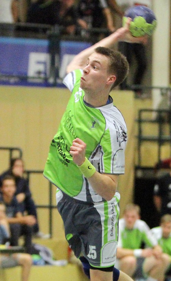 Gar nicht abstiegswürdig: Moritz Müller setzte der TSG Friesenheim II 16 Tore aus allen Lagen ins Netz. Der zweitbeste TVB-Schütze des Tages, Marcel Gerhardt, bekam13 Tore weniger zusammen.