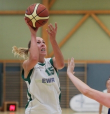 Karolin Holtz war mit 25 Punkten die Topscorerin in einem offensiv starken Nieder-Olmer Team, wurde aber auch von ihren Mitspielerinnen - allen voran Centerkollegin Nadine Janzen - bestens in Szene gesetzt.